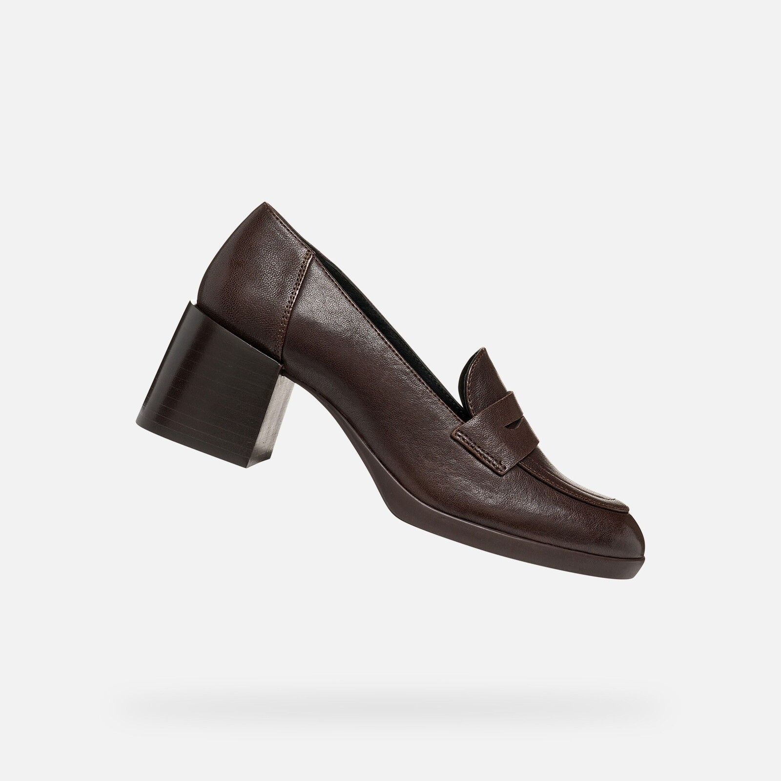 Hnedé lodičky Geox Walk Pleasure 55T