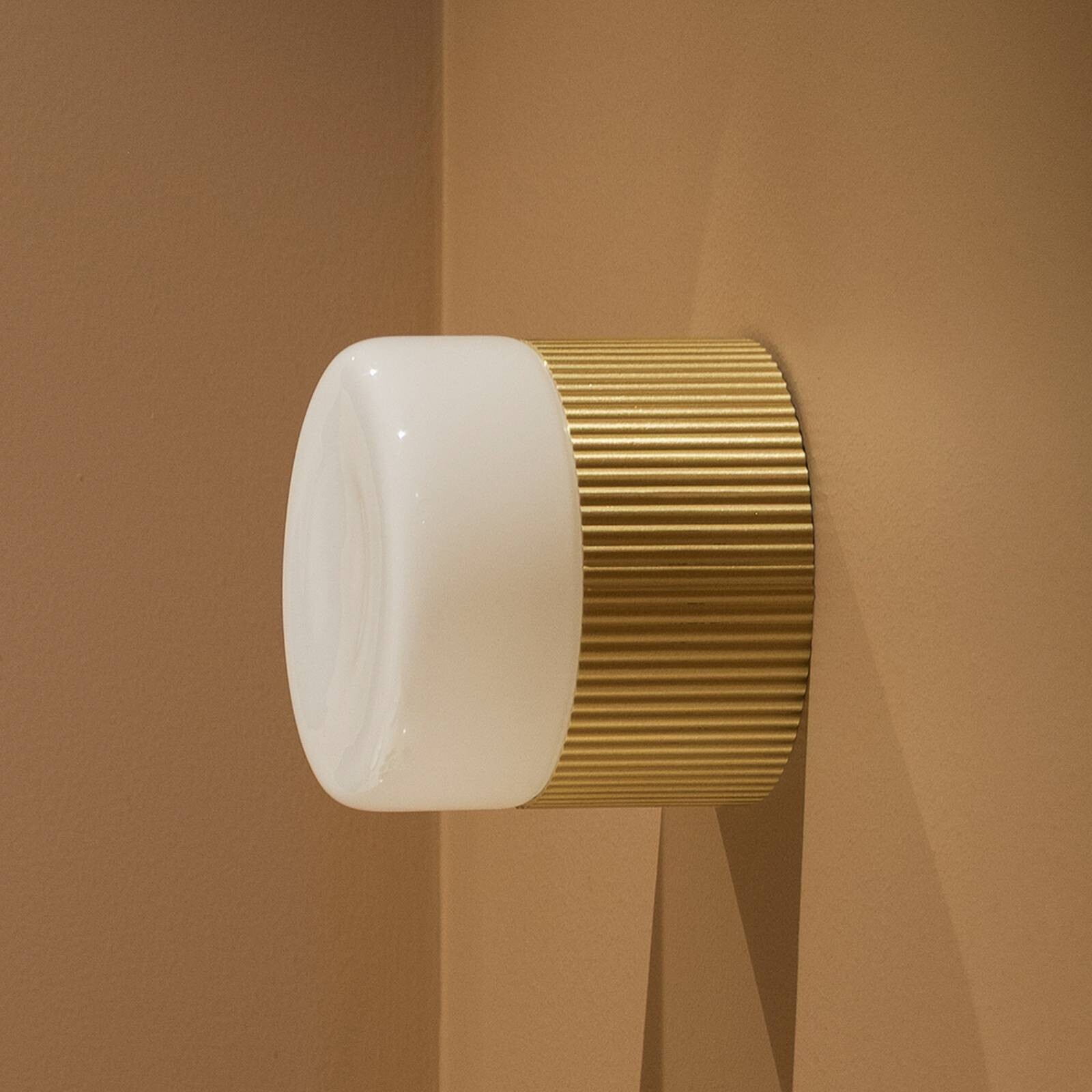 Globen Lighting – stropné svietidlo do kúpeľne Hubble 12, mosadz, Ø 12 cm