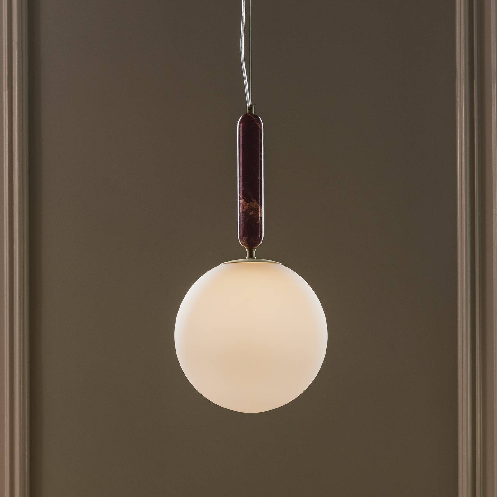 Závesné svietidlo Globen Lighting Torrano, červená, Ø 30 cm, mramor