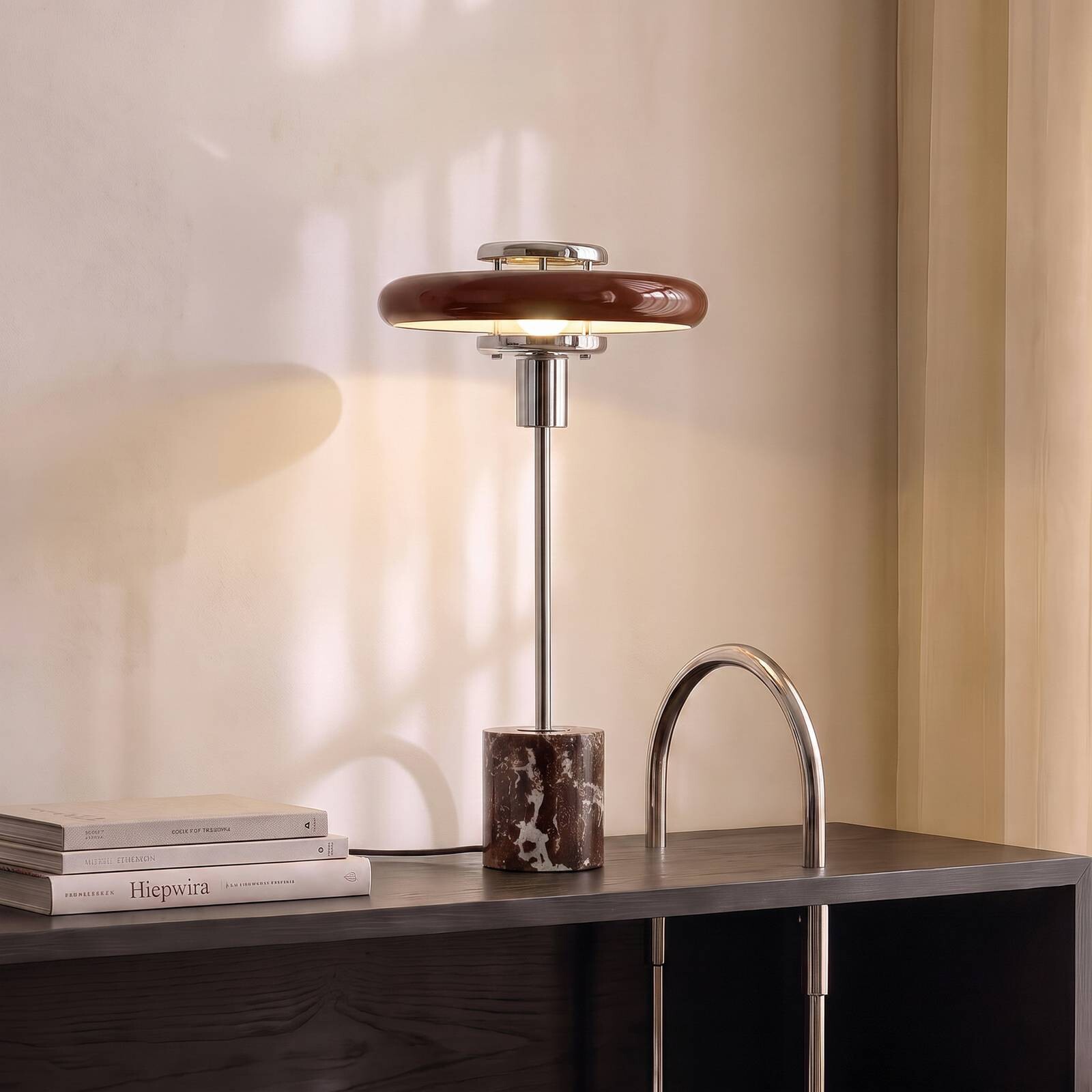 Stolová lampa Lindby Branford, retro, bordová, sklo/mramor
