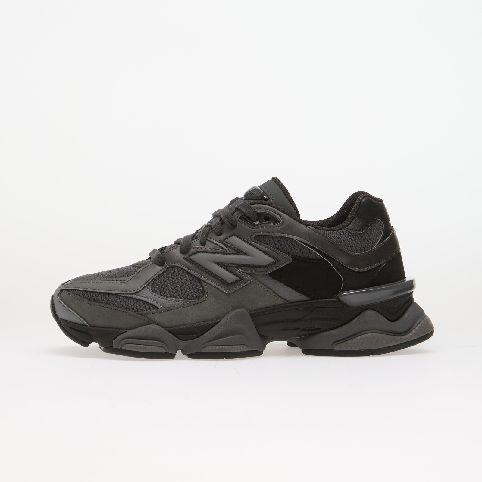 Topánky New Balance 9060 Black/ Castlerock 8.5