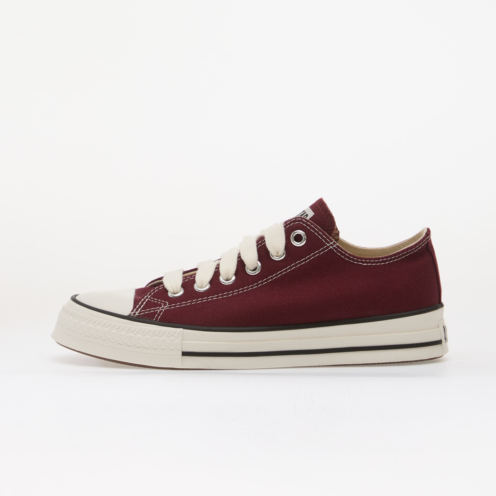 Tenisky Converse Chuck Taylor Throwback Cranberry EUR 43