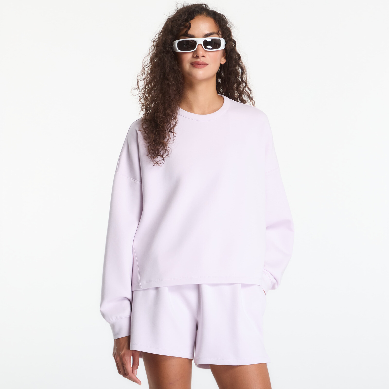Tielko Nike 24.7 ImpossiblySoft Women's Dri-FIT Oversized Crew-Neck Top Bleached Lilac/ Platinum Violet XS