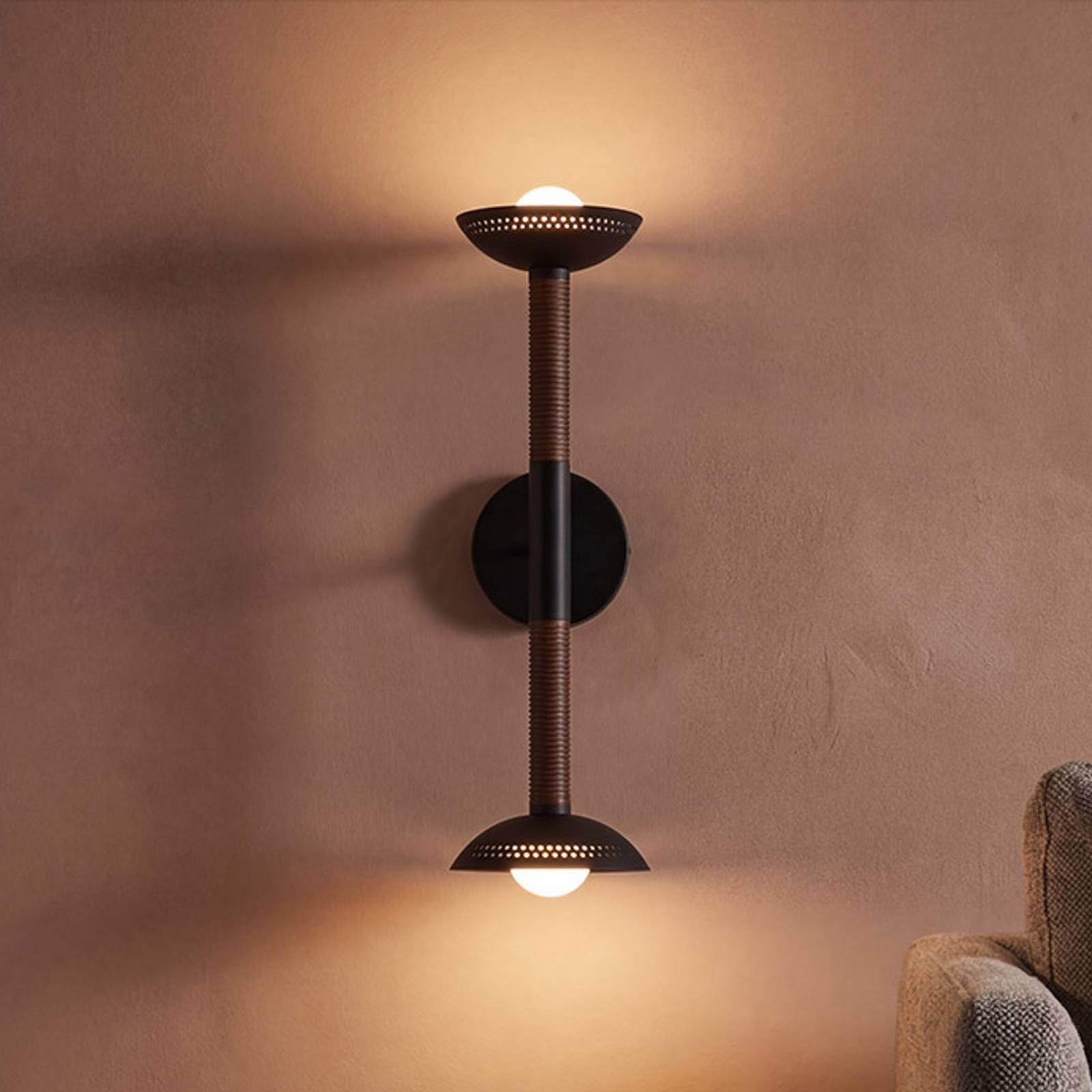 LED nástenné svetlo Arden, čierna matná, výška 57 cm, 2-pl. kovové, stmievateľné