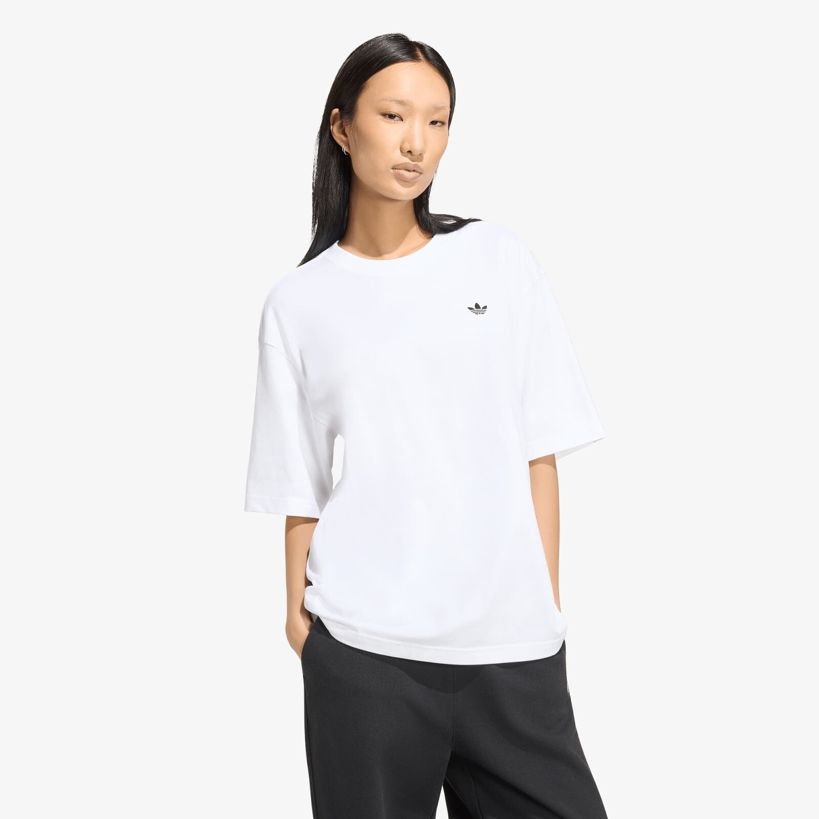 Tričko adidas Essentials Boyfriend T-Shirt White S