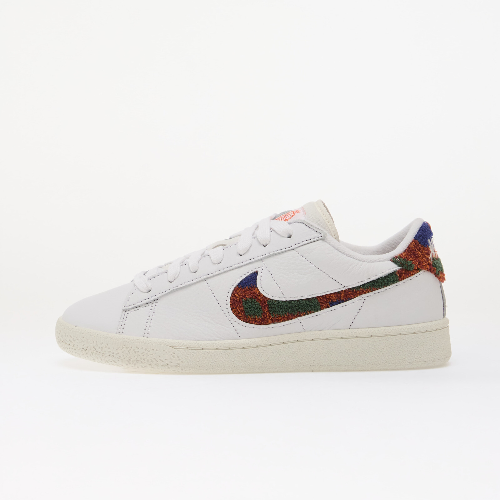 Tenisky Nike Tennis Classic Cs Prm Terry 2 White/ White-Sail-Safety Orange EUR 47