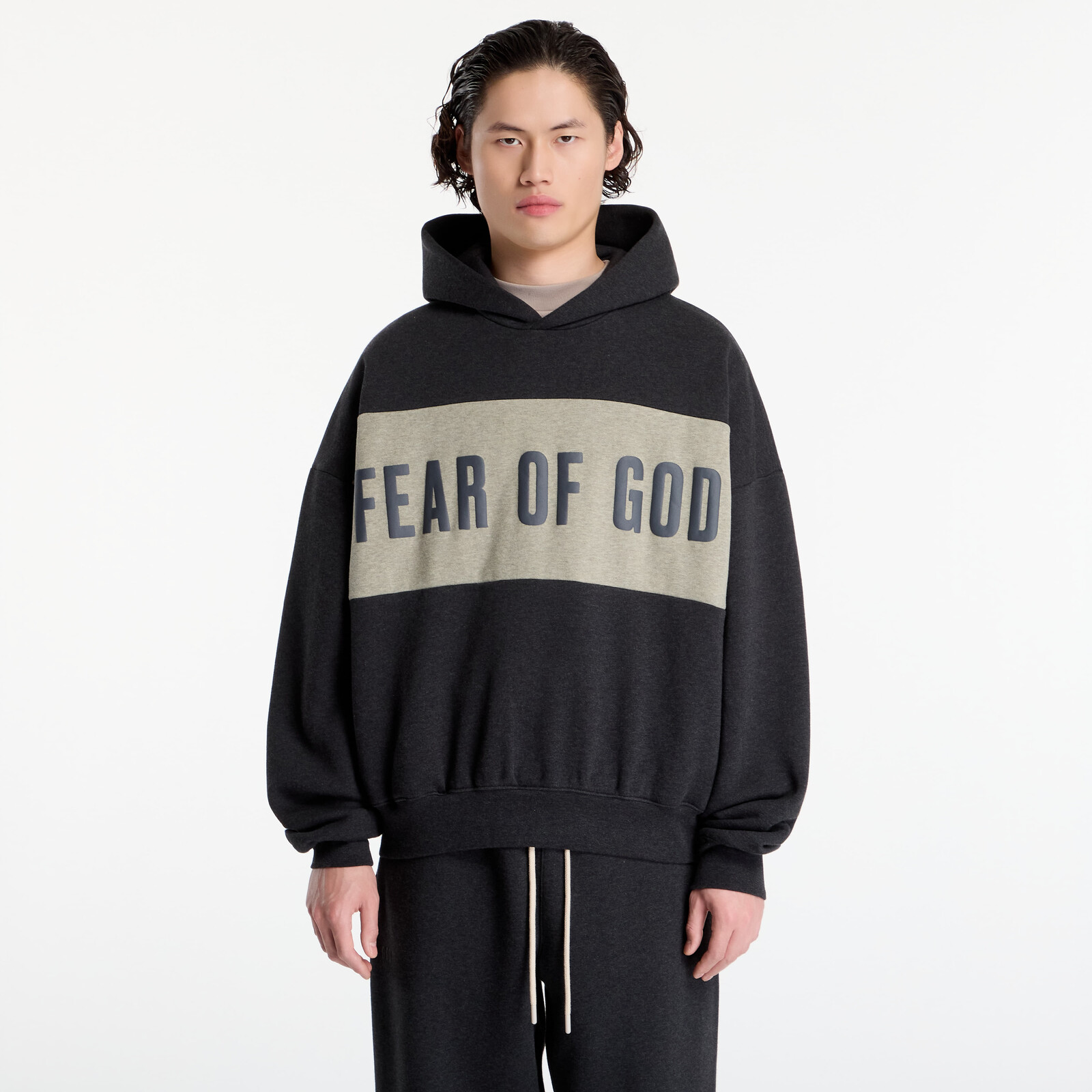 Mikina Fear Of God Essentials Cropped Relaxed Panelled Hoodie Iron Grey Heather/ Seal Heather XS