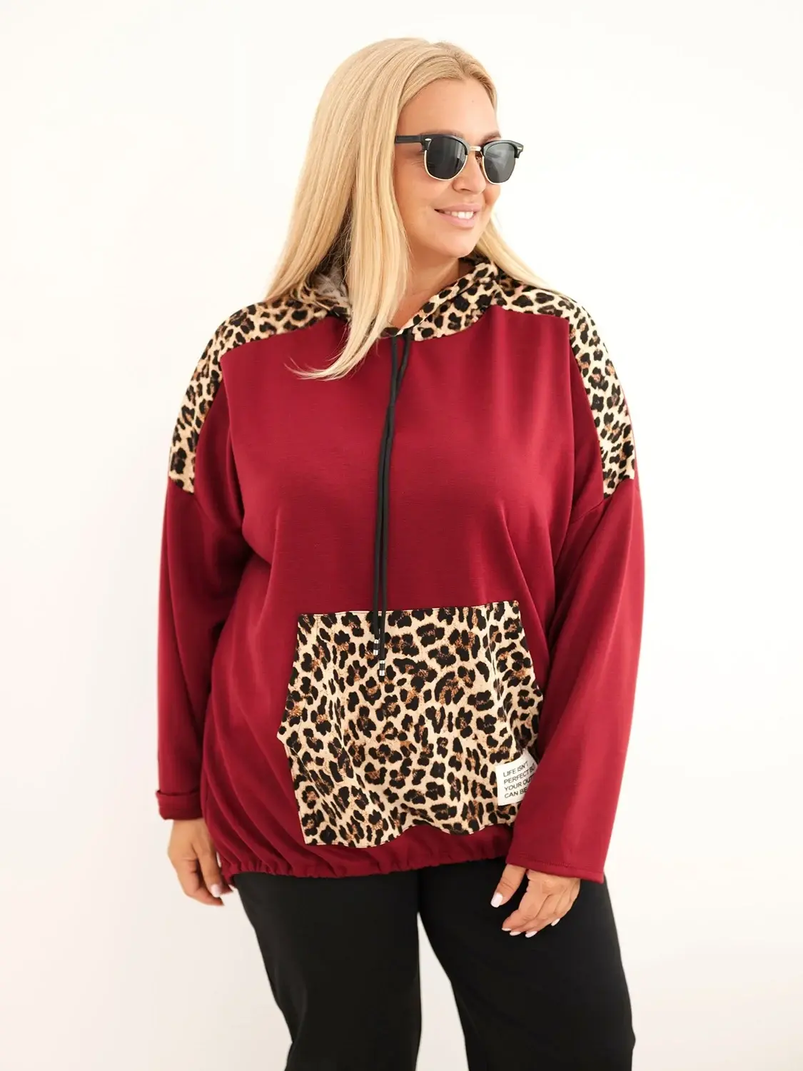 Kesi Plus Size dámska mikina s leopardím vzorom