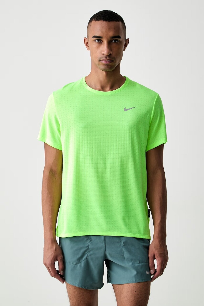 Nike  bežecké tričko pánske Miler Breathe