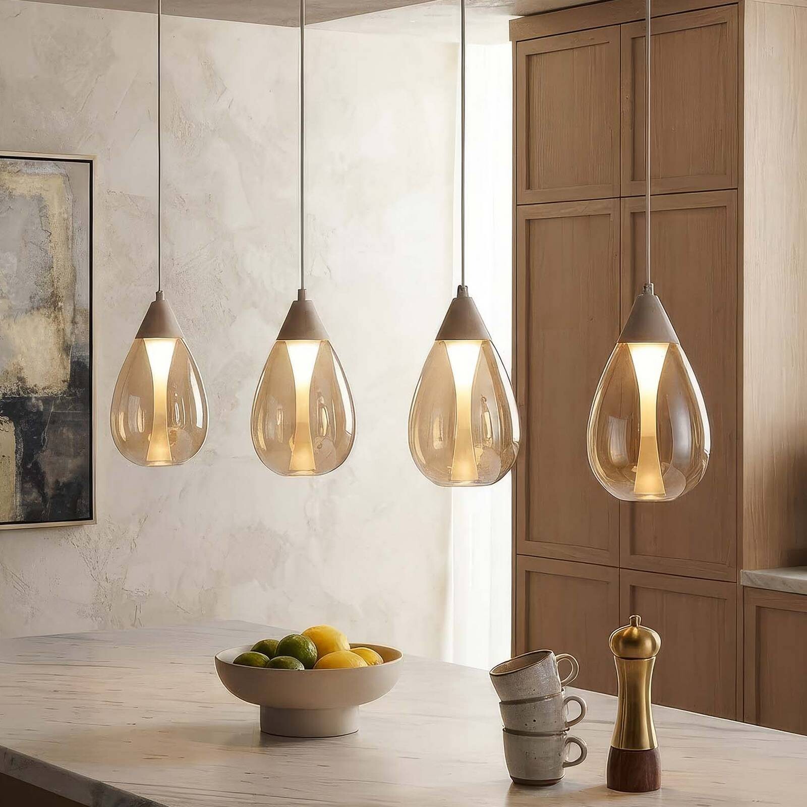 LED závesné svietidlo Pear, 4-pl., dlhé, béžové, sklo jantárové, 3 000 K