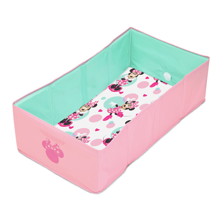 BRIGHT STARTS Vanička na cesty skladacia Minnie Mouse™ TuckAway™, 12m+