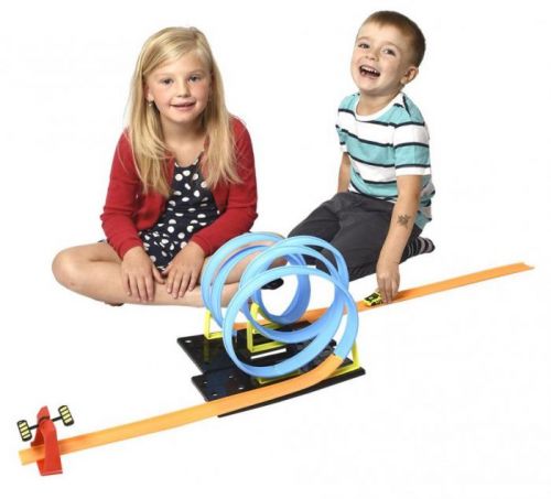 MAC TOYS Závodní dráha