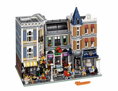 LEGO® Creator Expert 10255 Zhromaždenie na námestí