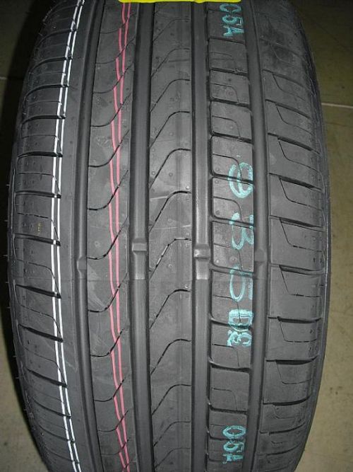 Pirelli CINTURATO P7 J XL 245/40 R18 97Y