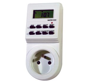 Spínacia zásuvka Geti EF1 digitálna týždenná