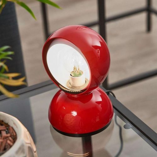 Červená dizajnová stolná lampa Artemide Eclisse