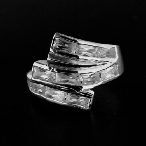 Strieborný prsteň 14879