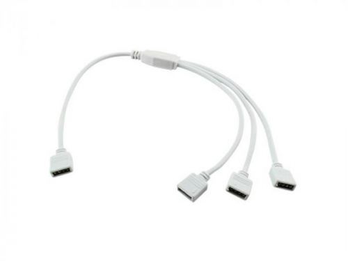 Kábel dcérskej Y pre RGB s konektormi, 4p, 1 + 3x zásuvka