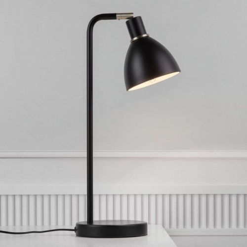 Nadčasová stolná lampa Ray na písací stôl