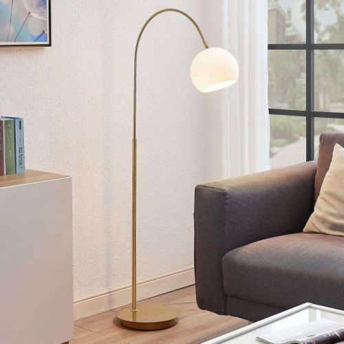 Lindby Cynthia oblúková stojaca lampa mosadz matná