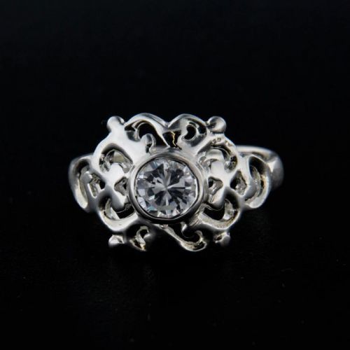 Strieborný prsteň 14322