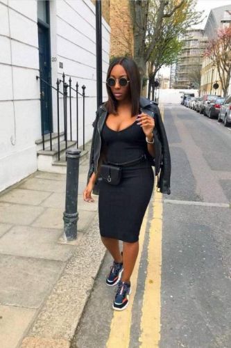 Čierne priliehavé midi šaty Veľkosť: XS