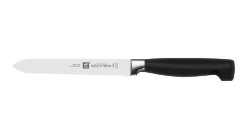 Zwilling Four Star univerzálny nôž, vrúbkované ostrie, 130 mm