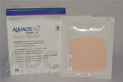 AQUACEL Ag foam Hydrofiber krytie na rany 10x10 cm 10ks