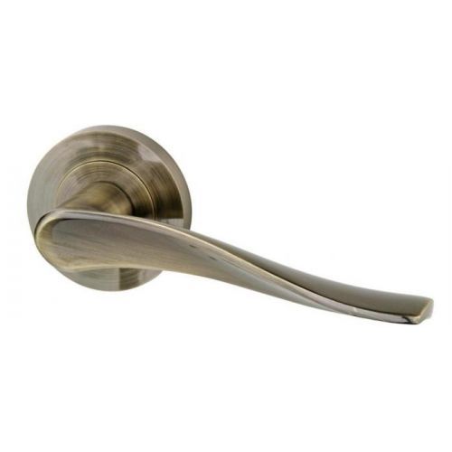 Interiérová dverová kľučka Megan