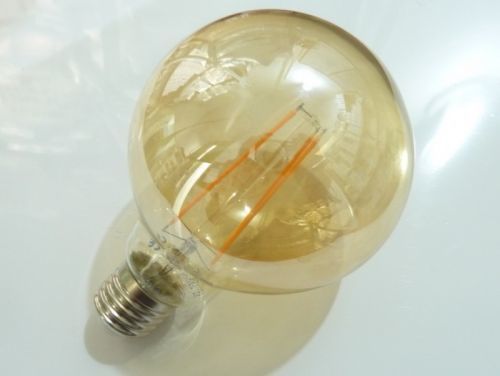 T-LED LED žiarovka Filament 4W E27 guľatá 032562