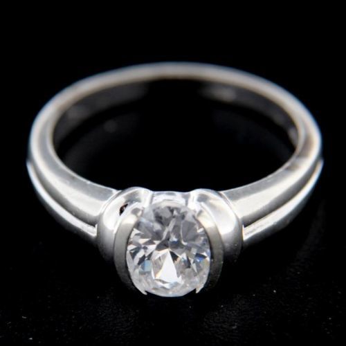 Strieborný prsteň 14776