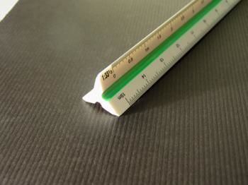 Pomerové pravítko plastové LENIAR 30 cm