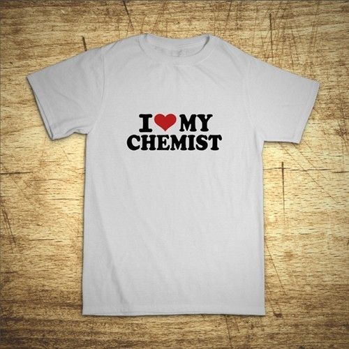 Tričko s motívom I love my chemist
