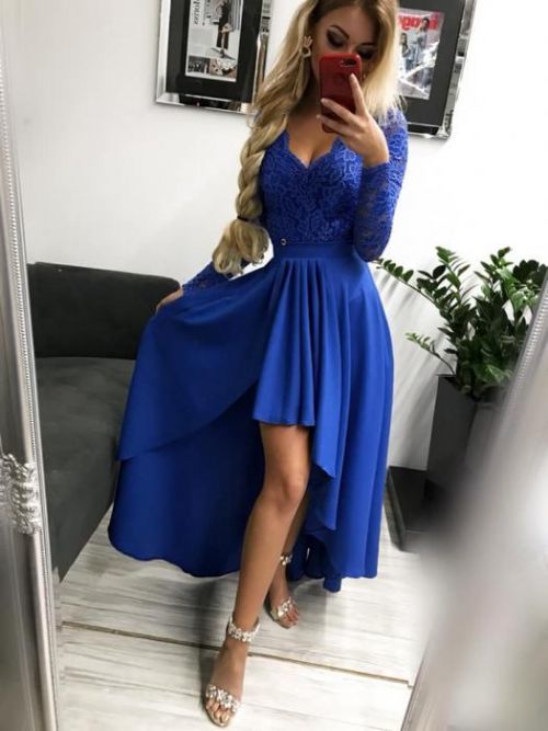 Dámske spoločenské šaty v modrej farbe