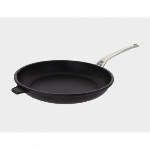 Panvica de Buyer Choc Extreme Uni 8300.32... Výjimečná kluzkost povlaku, vaření s velmi malým množstvím tuku, průměr 32 cm.